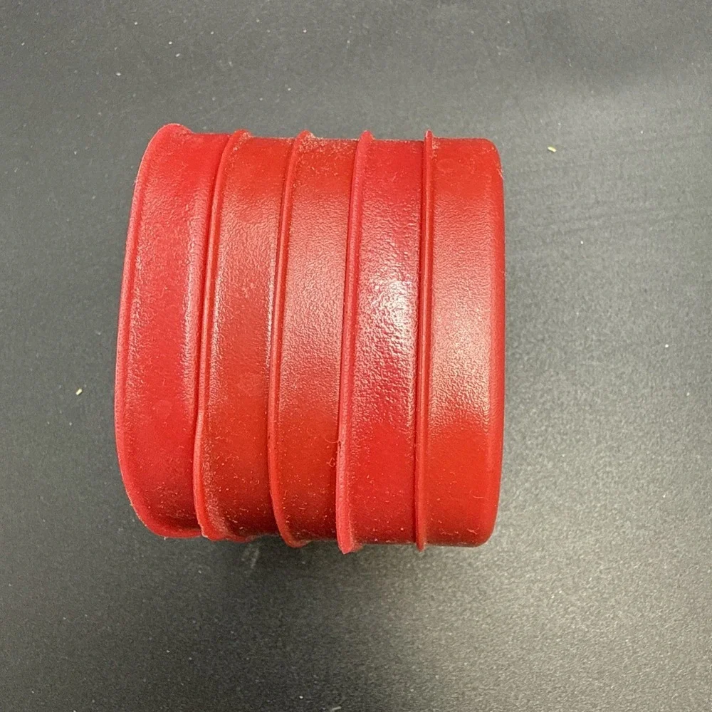 5 Rubbermaid Easy Find 2.5